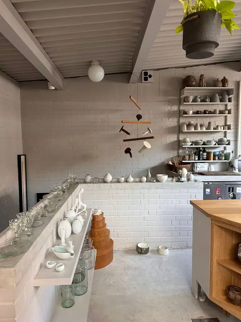 THE ARTISTS STUDIOWhatsApp Image 2023-01-31 at 16.09.48 (1)